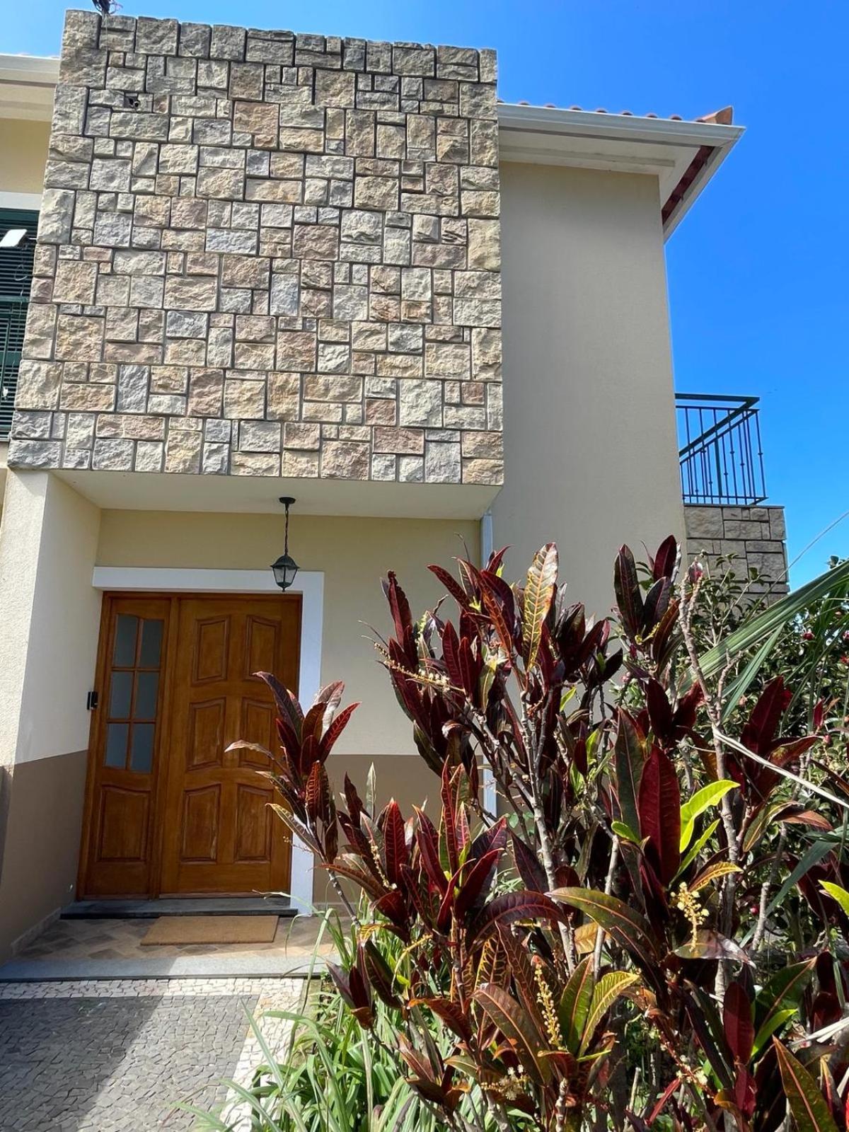 Wanderlust House * Ponta Delgada (Madeira)